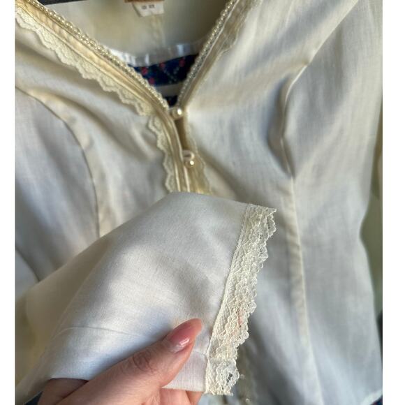 VTG 70s Gunne Sax Victorian Style Ivory Peasant Blouse Lace Pearl Button Up XXS - Picture 3 of 8